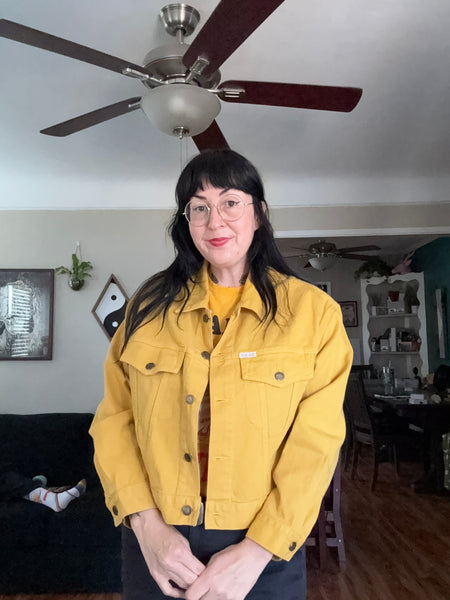 Mustard Vintage Guess Jacket in size large
