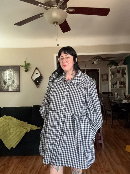 Levi Navy Checkered pan collar dress size 1xl